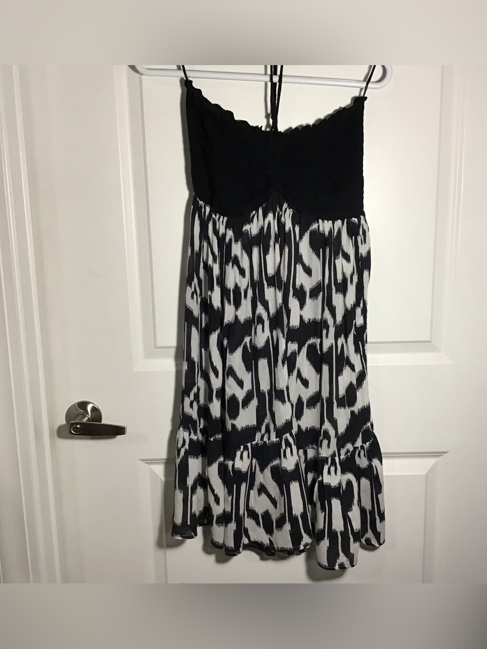 Raviya Black and White Strapless Printed Sundress